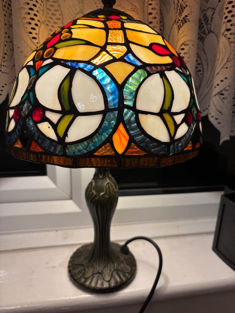image for Tiffany style multicoloured shade lamp