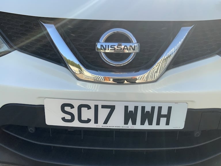 2017 Nissan Qashqai DIG-T Acenta SUV Petrol Manual