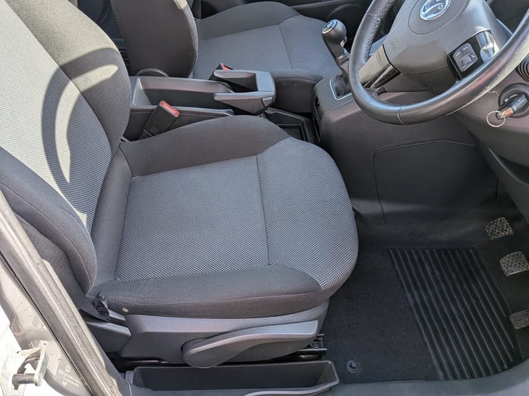 2013 Vauxhall Zafira 1.6i [115] Exclusiv 5dr MPV Petrol Manual