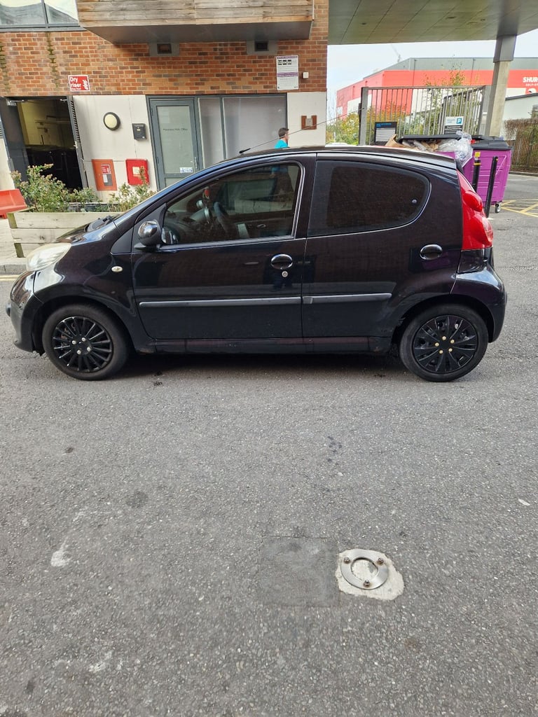 Peugeot 107 1.0 
