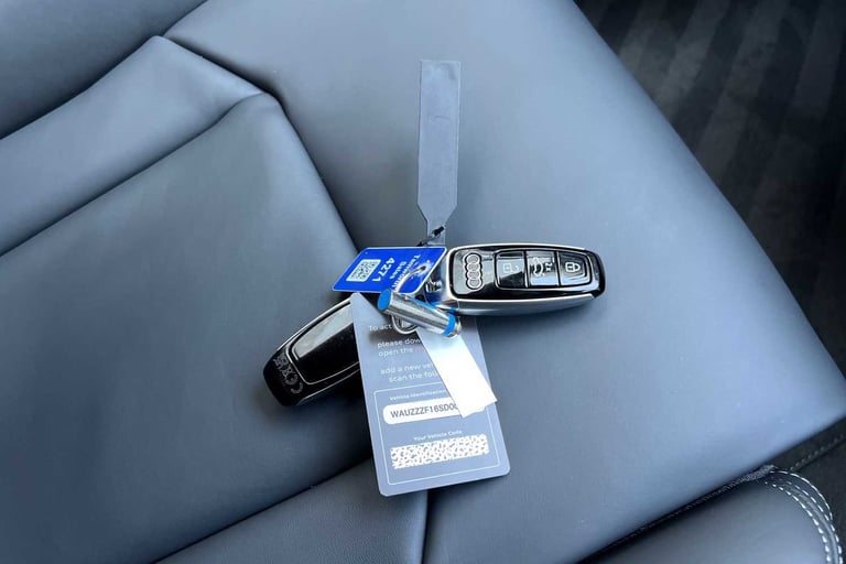 2025 Audi Q8 55 TFSI Quattro S Line 5dr Tiptronic SUV Petrol Automatic