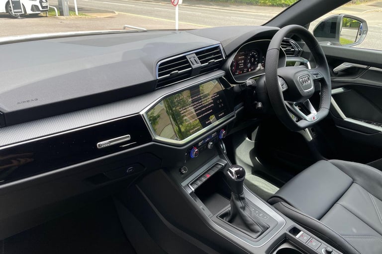 2025 Audi Q3 1.5 TFSI CoD 35 Black Edition SUV 5dr Petrol S Tronic Euro 6 (s/s) (150 ps) ESTATE P...