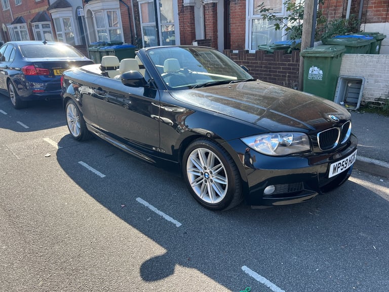 BMW, 1 SERIES, Convertible, 2009, Manual, 1995 (cc), 2 doors