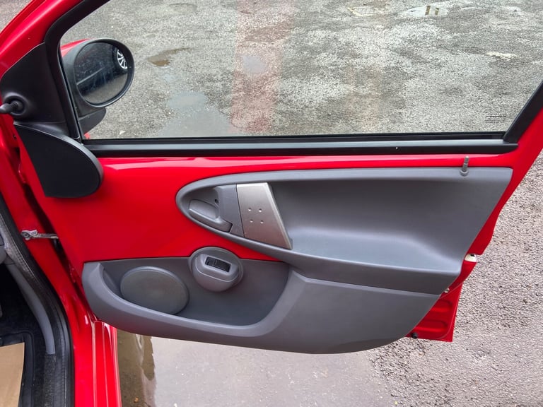 2009 Toyota Aygo 1.0 VVT-i + Hatchback 5dr Petrol Manual Euro 4 (67 bhp)