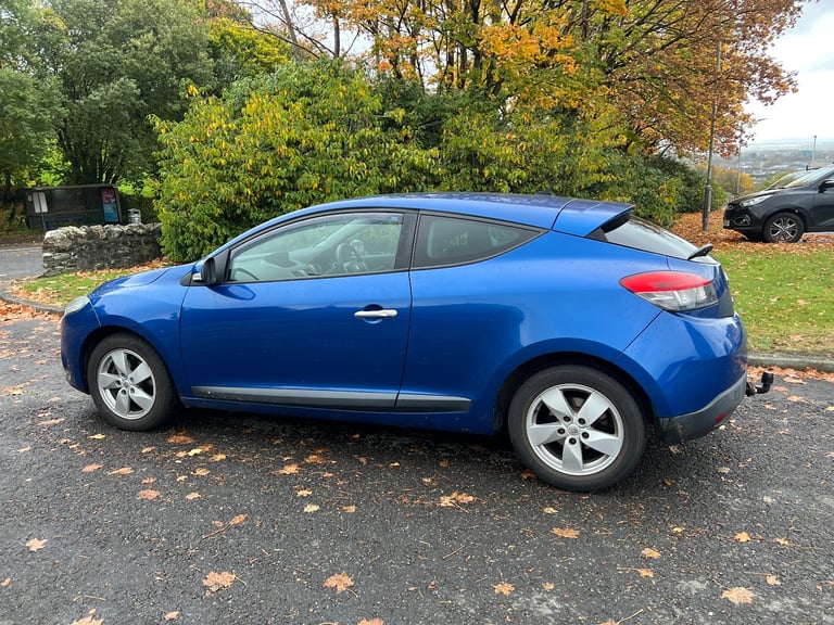 Renault, MEGANE, Coupe, 2010, Manual, 1461 (cc), 3 doors
