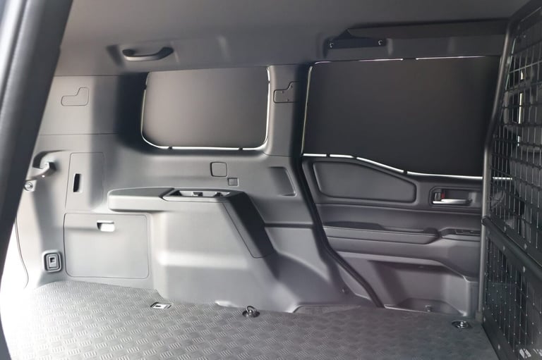 2025 Toyota Land Cruiser BRAND NEW COMMERCIAL REAR PRIVACY GLASS Hi GLOSS FINISH  MUD TERRAIN TYR...