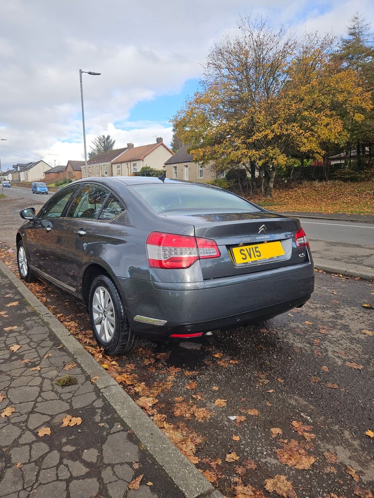15/ reg citroen C5 1.6 hdi £35 tax sim  mondeo insignia 508 avensis  i40