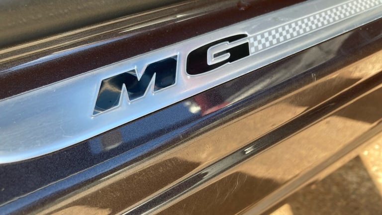 2023 MG MG HS 1.5 T-GDI Trophy 5dr DCT Petrol Hatchback Hatchback Petrol Automatic