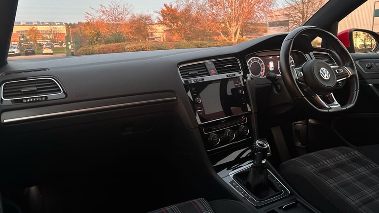 2018 Volkswagen Golf 2.0 TSI 245 GTI Performance 5dr HATCHBACK PETROL Manual