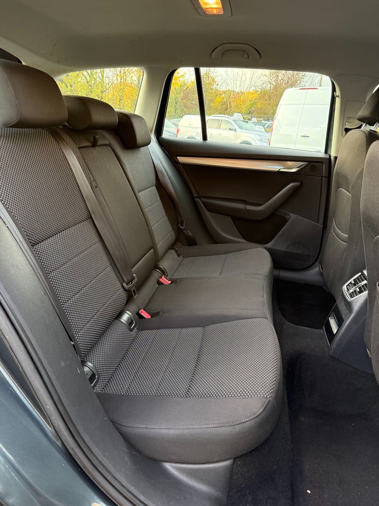 2014 Skoda Octavia 1.6 TDI CR SE 5dr DSG, No VAT ESTATE Diesel Automatic