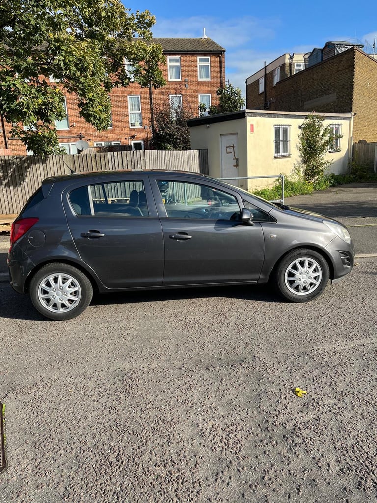 Vauxhall, CORSA, Hatchback, 2012, Manual, 1229 (cc),5 doors - Image 2