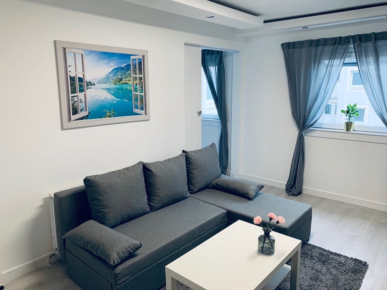 1 Bedroom Apartament for a WEEKLY or MONTHLY rent at G5,5 min to city center.Wifi,Parking FREE