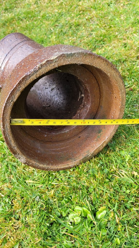Glazed clay bend drainage pipe