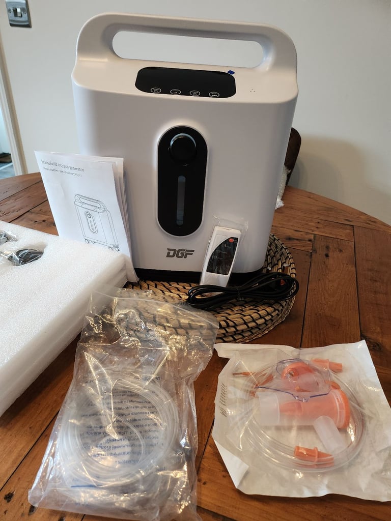image for Portable oxgen machine 