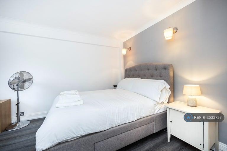 1 bedroom flat in Edgware Road, London, W2 (1 bed) (#2633737)