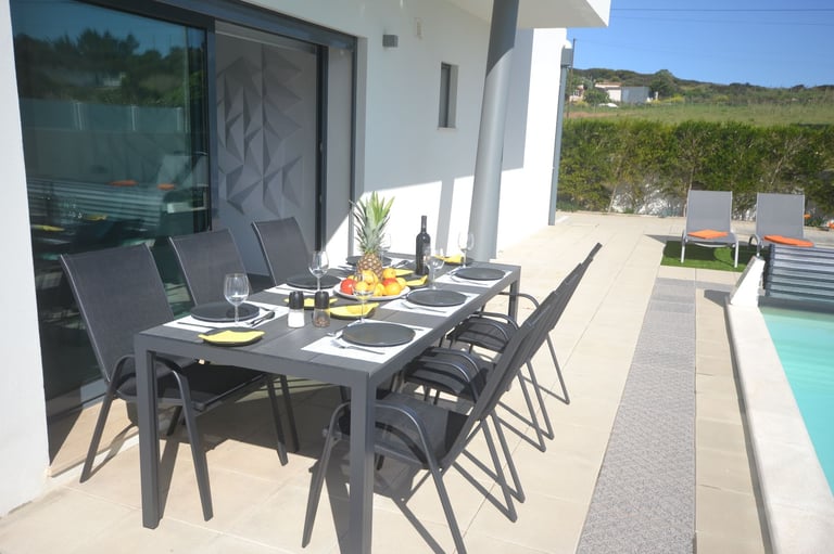 Silver Coast Portugal, Private Villa Rental with Heated Pool, Blue Flag Salgado Beach