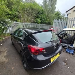 VAUXHALL ASTRA 1.7 CDTi ecoFLEX Energy 2013