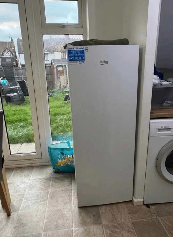 image for Lovely white beko tall upright frost free freezer with draws+good working order+DELIVERY 