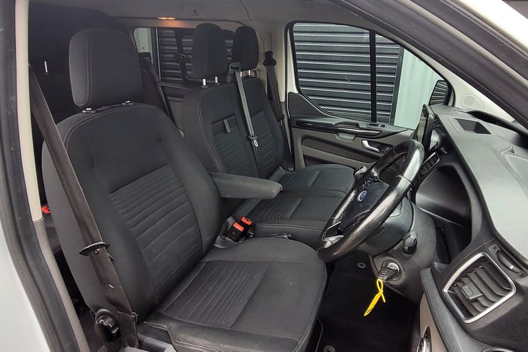 2020 Ford Transit Custom Crew D/Cab **FINANCE**WARRANTY** (6 seater not kombi bus trafic