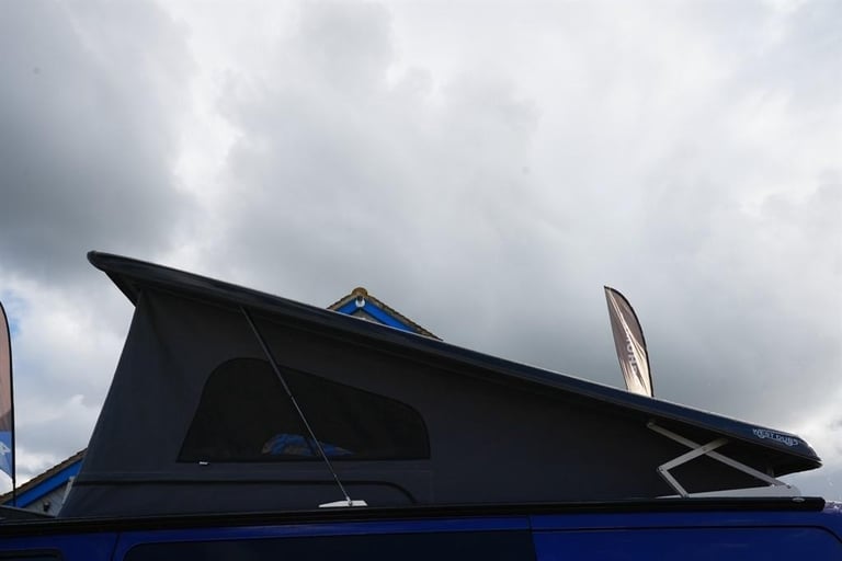 Ford Transit CUSTOM DUB HUT 4 BERTH 5 TRAVEL SEAT MOTORHOME