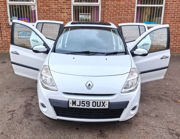 2009 Renault Clio 1.1 Clio Expression 16v 5dr Hatchback Petrol Manual