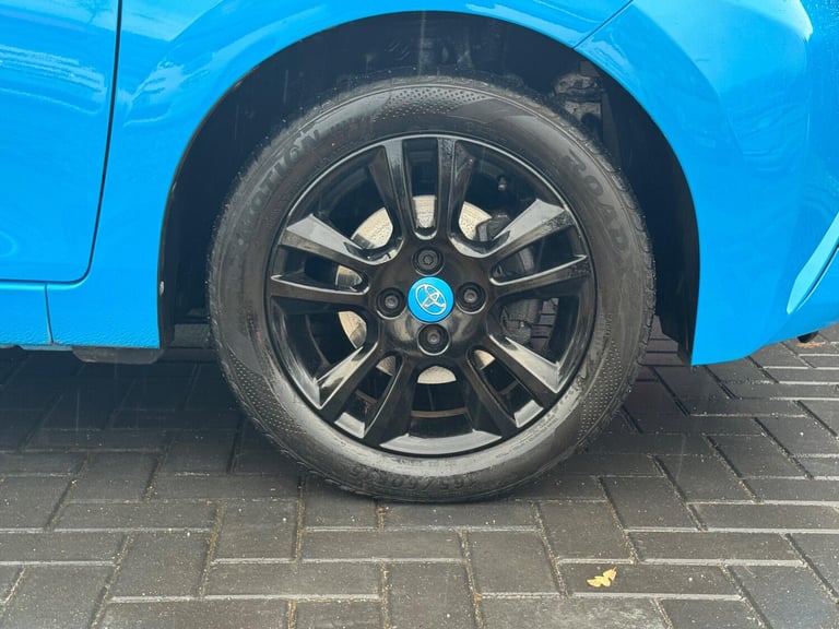 2016 Toyota AYGO 1.0 VVT-i x-cite (INstyle pack) Euro 6 3dr HATCHBACK Petrol Manual