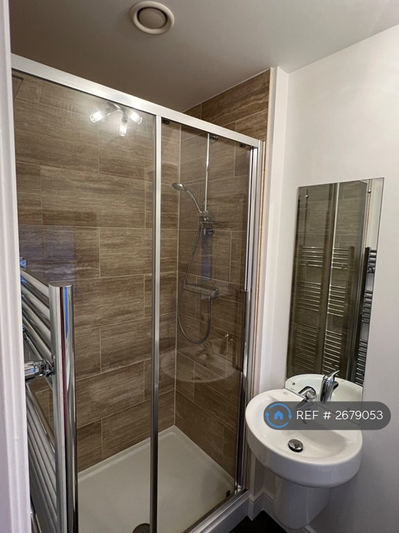 2 bedroom flat in Albion Drive, Aylesford, ME20 (2 bed) (#2679053)