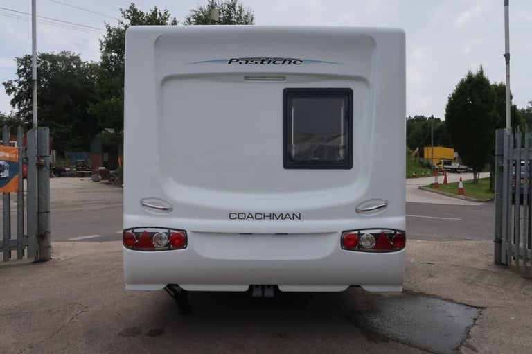 2011 COACHMAN Pastiche 460/2 