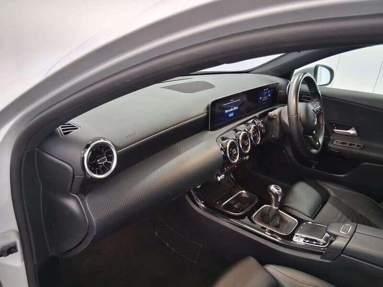 2019 Mercedes-Benz A-Class 1.3 A180 SE (Executive) 5dr HATCHBACK Petrol Manual