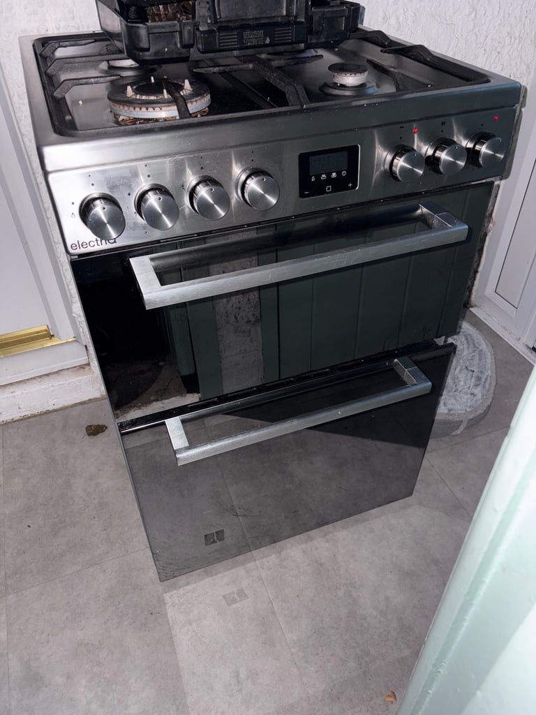 image for ElecticQ 60cm oven 