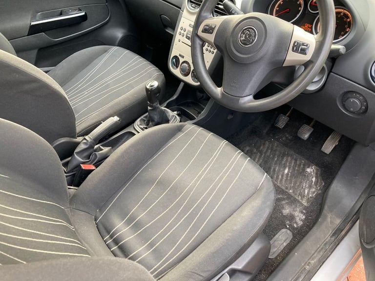 2007 VAUXHALL CORSA SXI 3 DOOR HATCHBACK,ULEZ. IDEAL 1ST CAR, YEARS MOT.