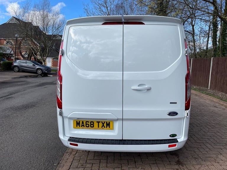 2018 68 FORD TRANSIT CUSTOM 2.0 300 BASE P/V L1 H1 104 BHP DIESEL