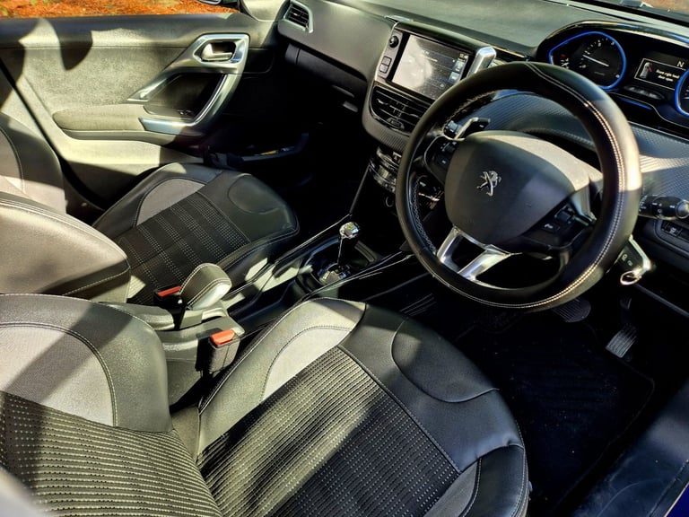 2015 Peugeot 2008 Allure E-Hdi 1.6 Diesel AUTOMATIC, Long MOT, FSH, £20 Road Tax