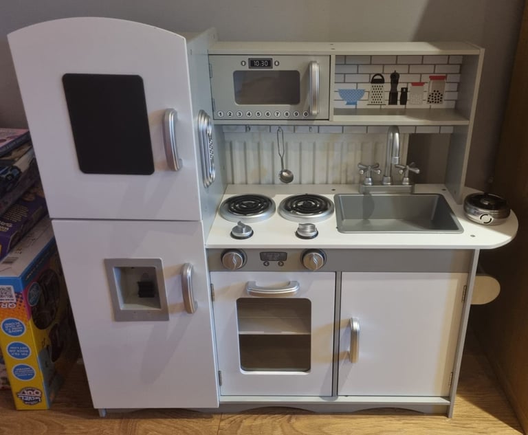 image for Kids wooden kitchen