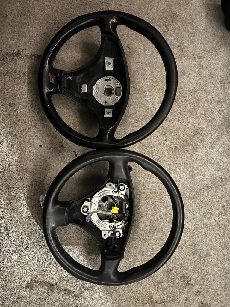 Audi tt steering wheels