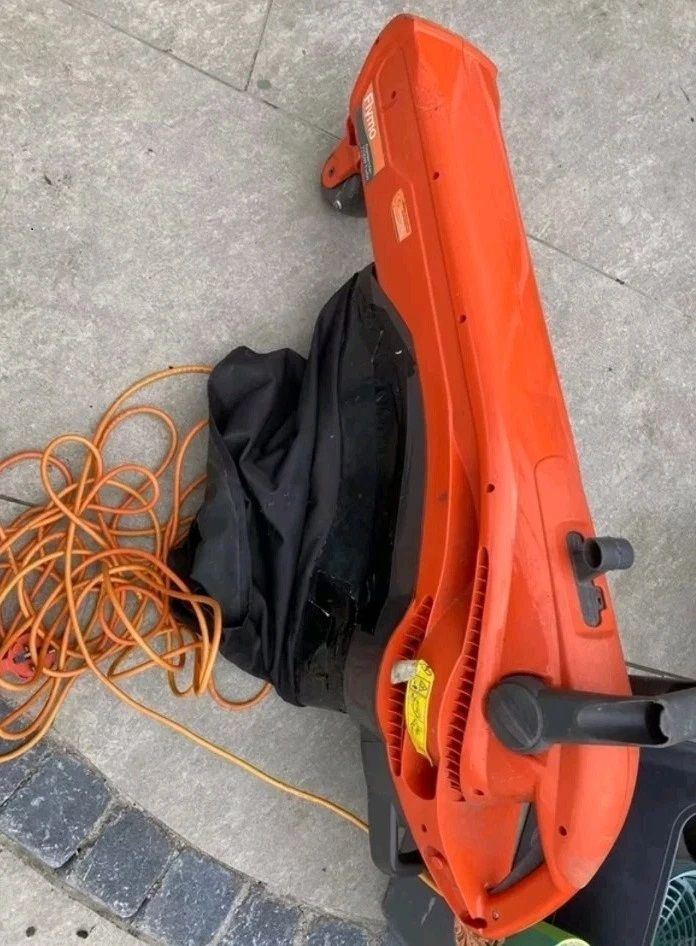 FLYMO GARDEN VAC & BLOWER