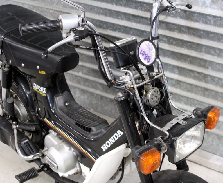 1982 82 Y HONDA CF70 CF 70 CHALLY 3SPD AUTOMATIC CLASSIC SCOOTER UK BIKE NEW MOT