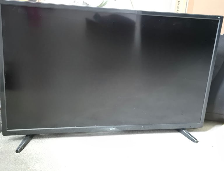 image for 32" HD ready TV DVD COMBI