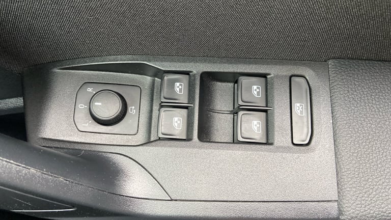 2023 SEAT Arona 1.0 TSI FR SUV 5dr Petrol Manual Euro 6 (s/s) (110 ps) SUV Petrol Manual