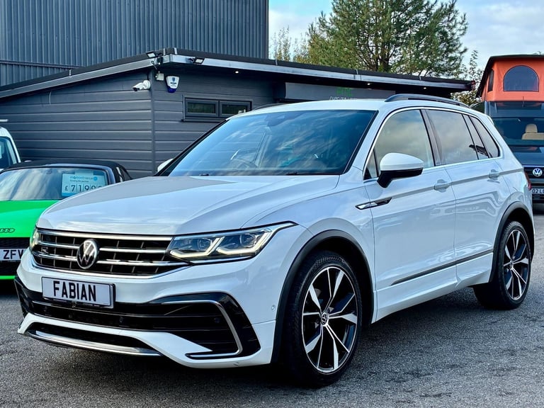 2020 Volkswagen Tiguan 1.5 TSI R-Line DSG **Lovely Example - Automatic**
