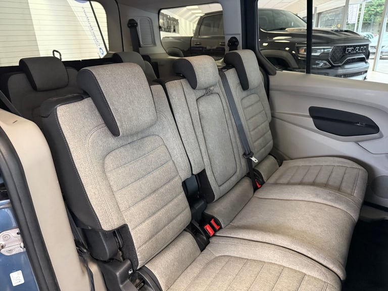 2019 Ford Grand Tourneo Connect 1.5 EcoBlue 120 Titanium 5dr MPV Diesel Manual