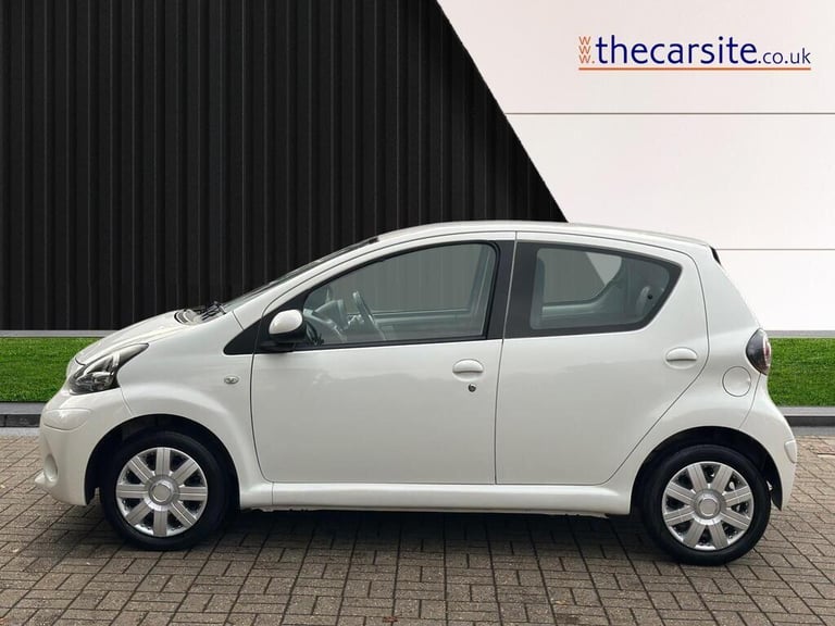 2013 Toyota AYGO 1.0 VVT-i Ice 5dr MMT HATCHBACK PETROL Automatic