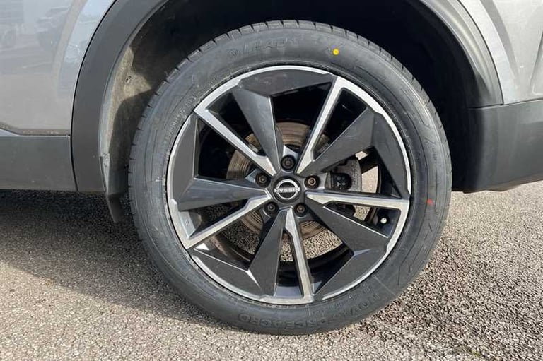 2022 Nissan Qashqai 1.3 DIG-T MH TEKNA 5DR Hatchback Petrol Manual