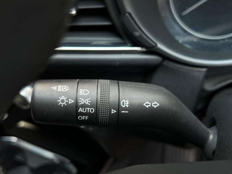 2025 Mazda CX-30 2.5 e-SKYACTIV G MHEV Exclusive-Line Euro 6 (s/s) 5dr HATCHBACK Petrol Manual