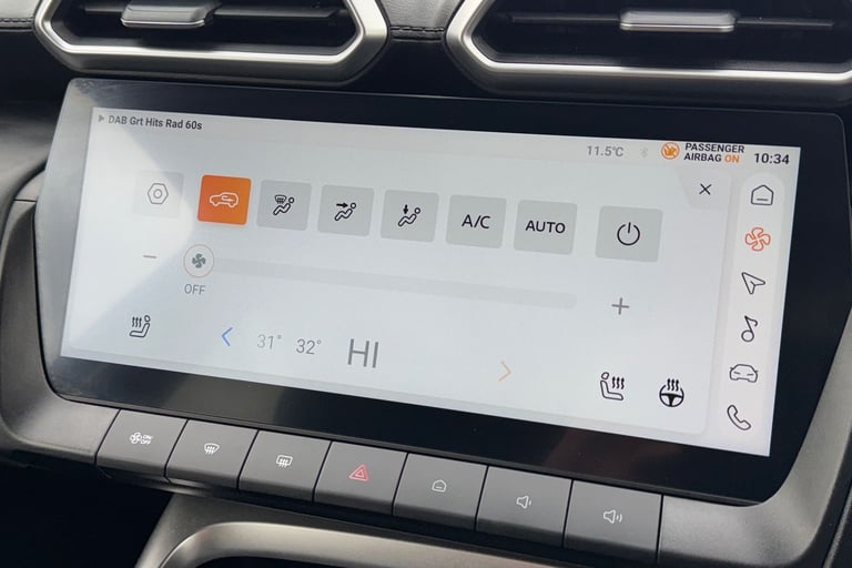 2025 MG MG ZS 106600 Hatchback Hybrid Automatic