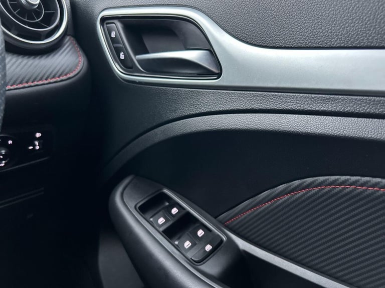 2023 MG MG ZS 1.0 T-GDI Exclusive SUV 5dr Petrol Auto Euro 6 (111 ps) SUV PETROL Automatic