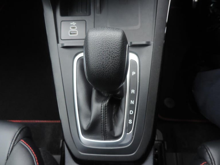  Ford Puma 1.0T EcoBoost MHEV ST-Line X DCT Euro 6 (s/s) 5dr Petrol/Electric Hybrid Automatic