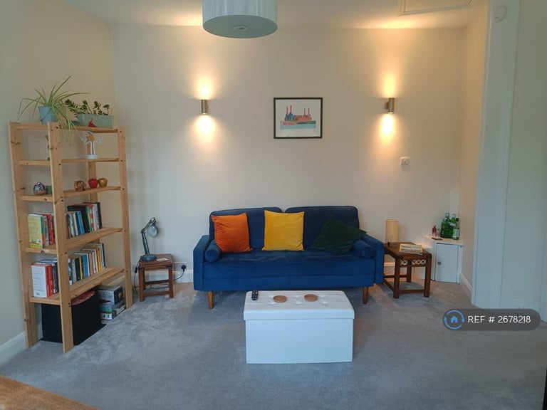 2 bedroom flat in Dagnan Road, London, SW12 (2 bed) (#2678218)
