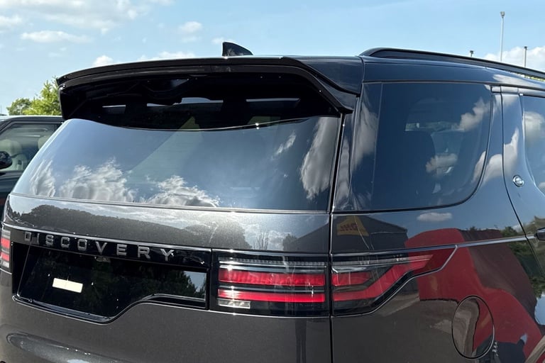 2025 Land Rover Discovery 3.0 D350 MHEV Dynamic HSE Auto 4WD Euro 6 (s/s) 5dr SUV Diesel Automatic