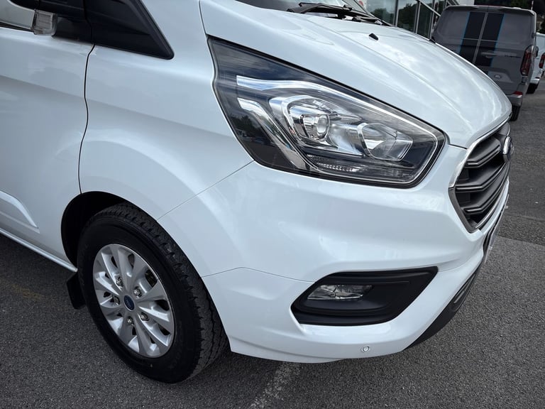 2022 Ford Transit Custom 2.0 EcoBlue 170ps Low Roof D/Cab Limited Van Auto Crew Bus Diesel Automatic